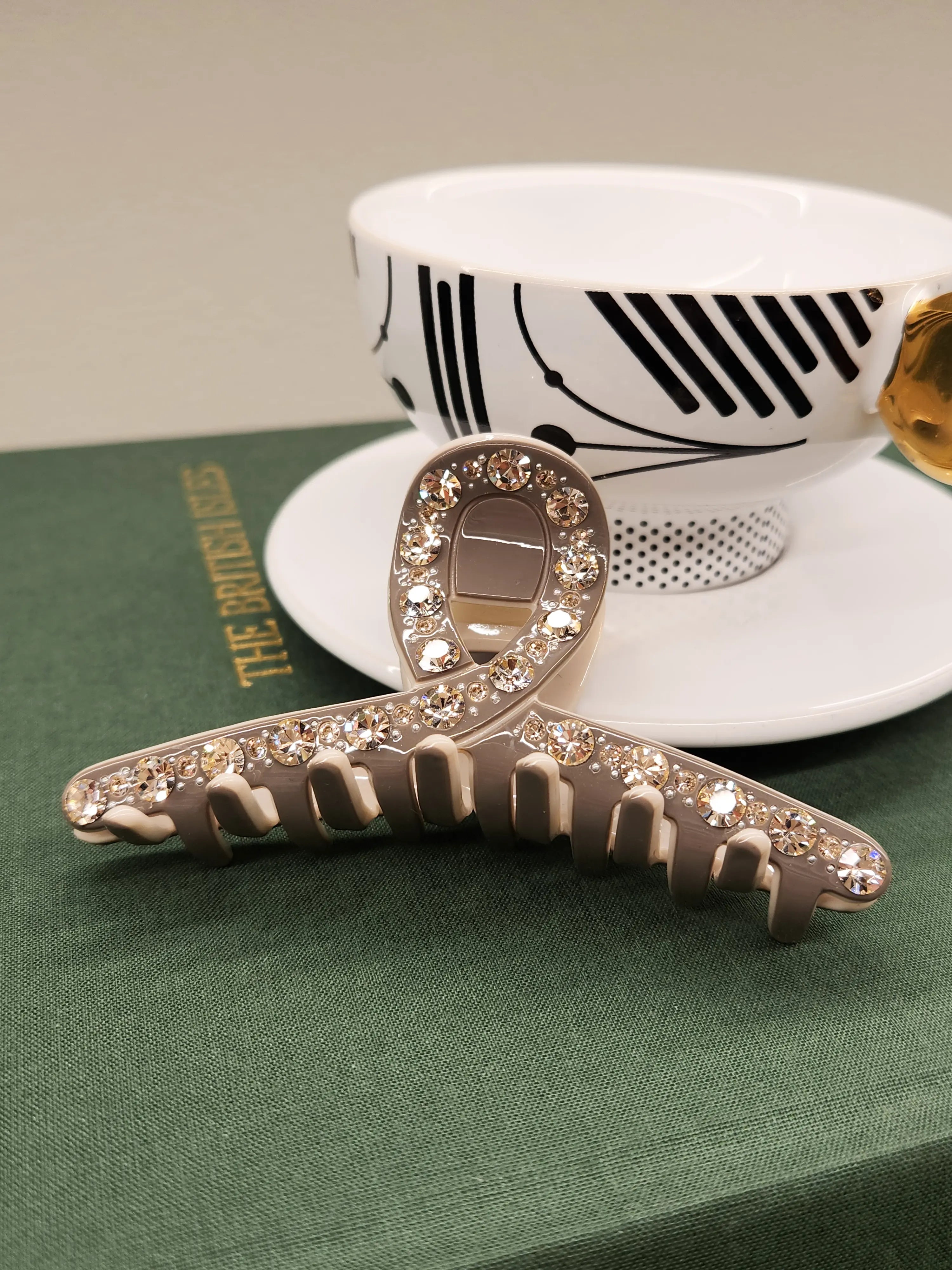 Aurielle Swarovski Crystals Hair Clip 10cm WEshine