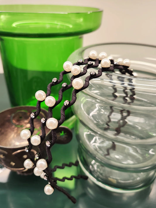 Chic Pearl and Swarovski Crystal Hairbrace – Hårbøyle WEshine