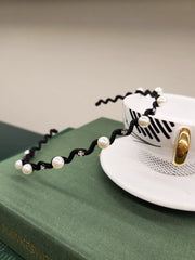 Chic Pearl and Swarovski Crystal Hairbrace – Hårbøyle WEshine