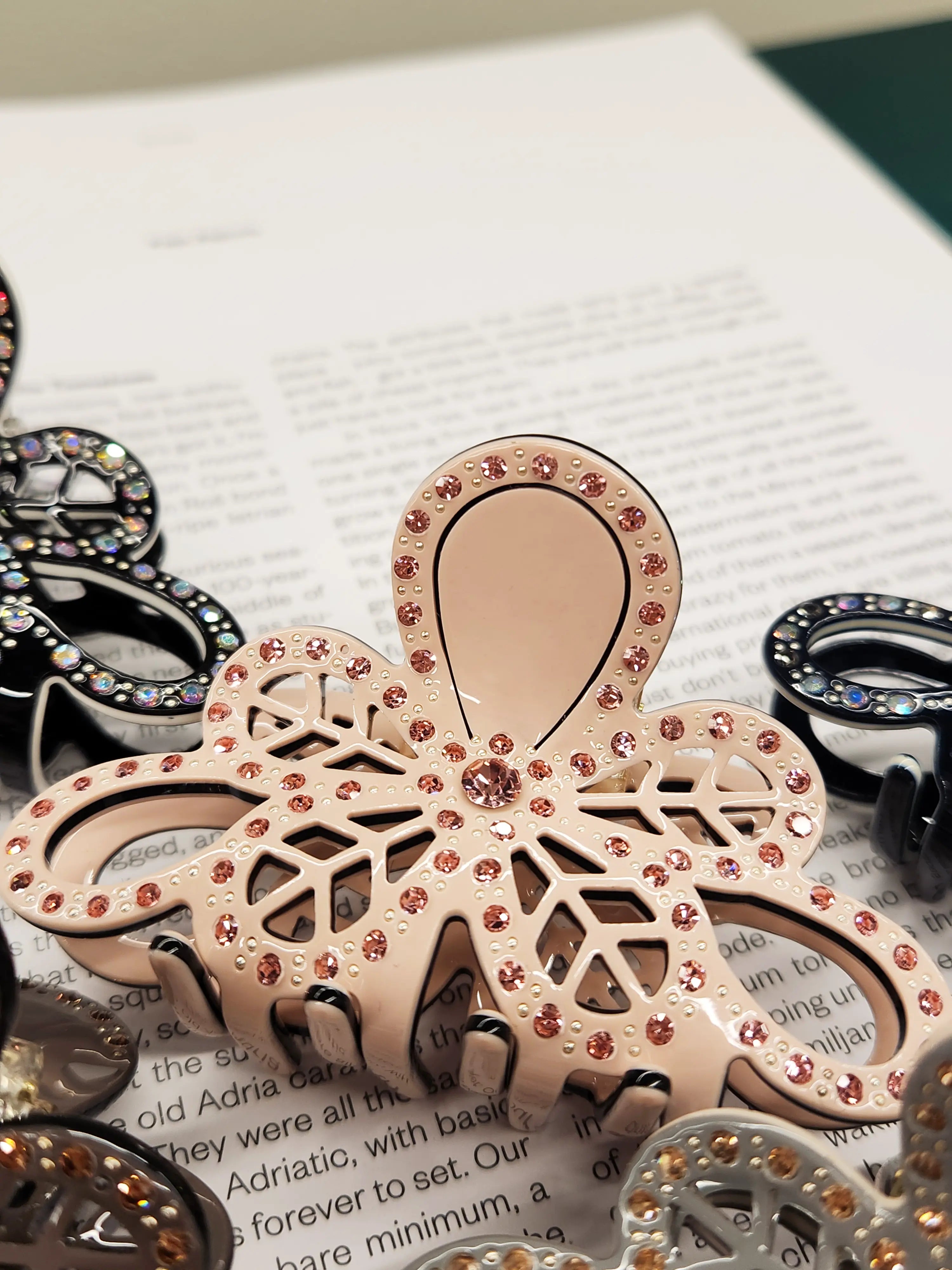 Crystal Butterfly Hair Clip 8 cm -5 colors WEshine