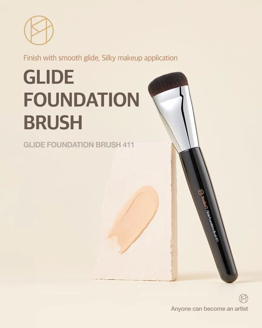 Flat Foundation Brush for Liquid Makeup STUDIO 17