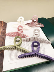 Loop Hair Clip 13cm - 10 colors WEshine