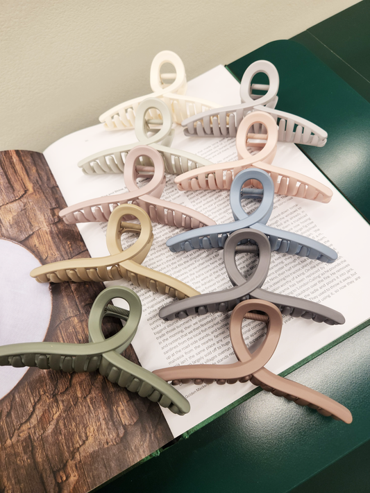 Matte Loop Hair Clip 13cm - 10 colors