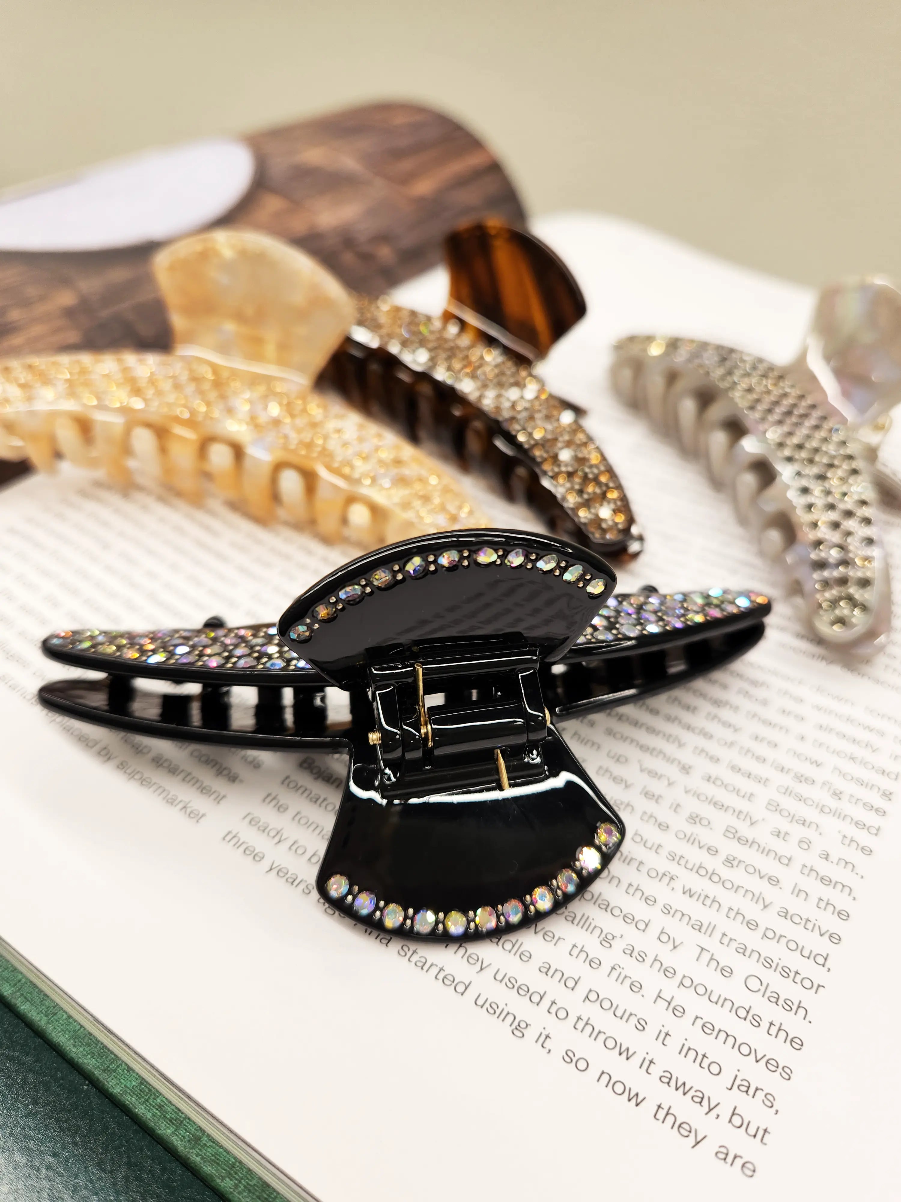 Twinkle Hair Clip 11.5 cm -4 colors WEshine