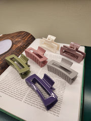 Daily Styling Hair Clip 8cm - 10 colors