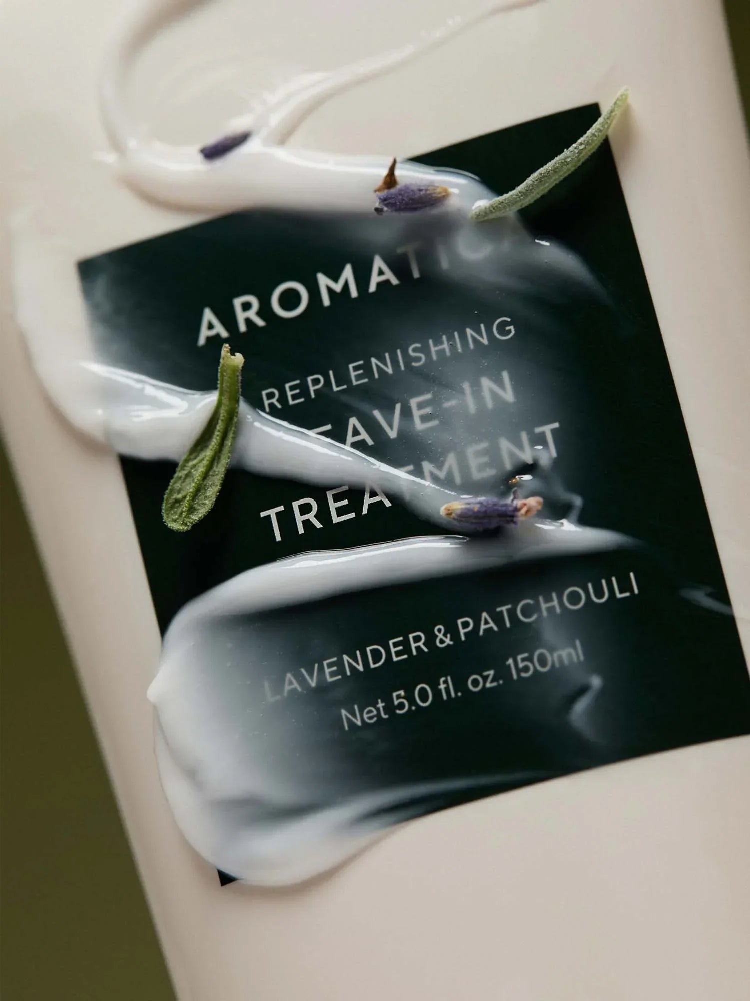 Replenishing Leave-in Conditioner Lavender & Patchouli 150ml AROMATICA