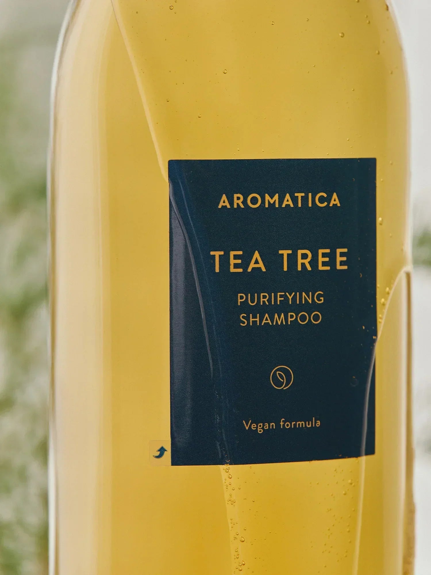 Tea Tree Purifying Shampoo 180ml AROMATICA